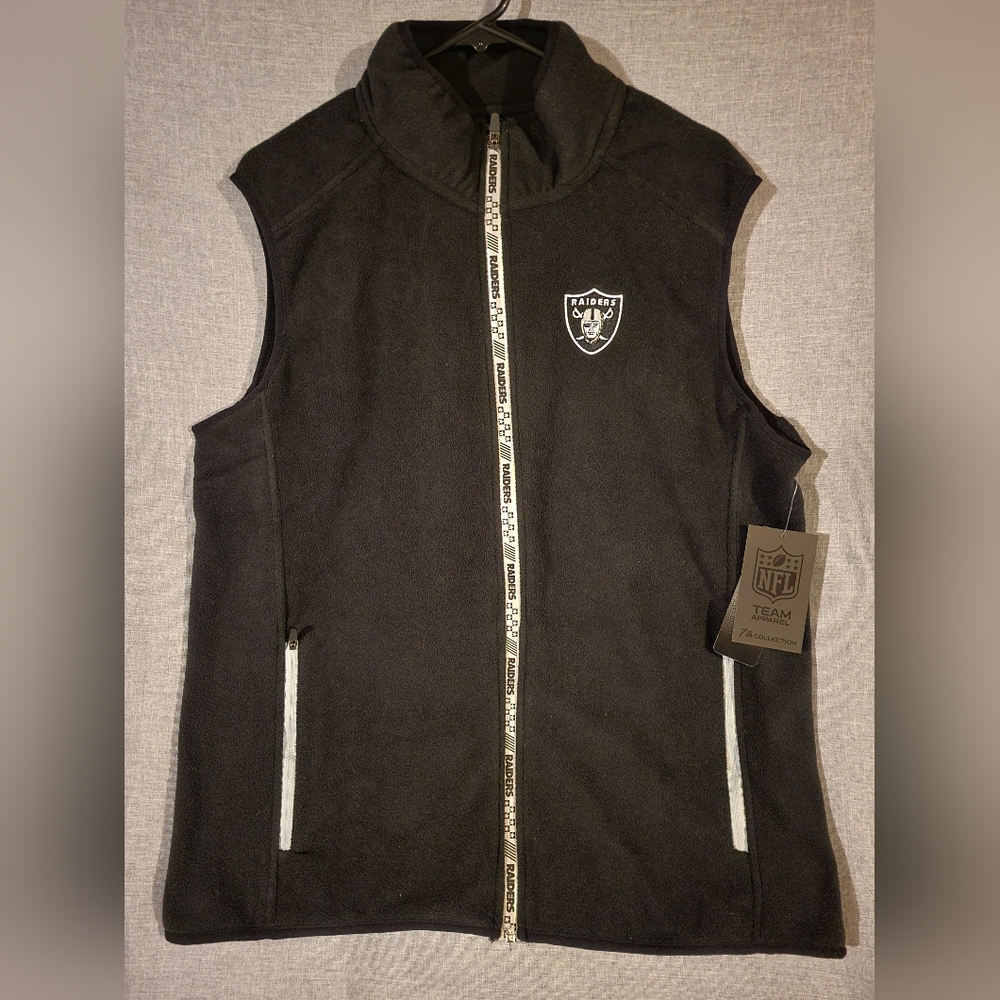 Raiders vest